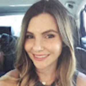 Meet your Posher, Janelle